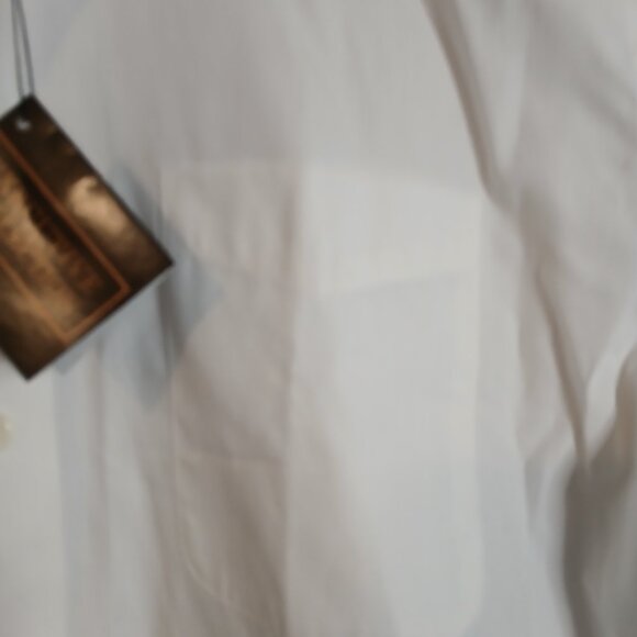 NWT. Executive Collection Men's White 17x32-33 Cotton Dress Shirts (0298A4) - Picture 5 of 11